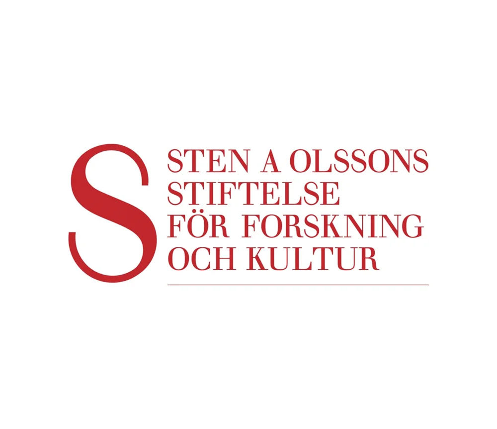 Logotype with a large red “S” and the text “Sten A Olssons Stiftelse för Forskning och Kultur” in red.